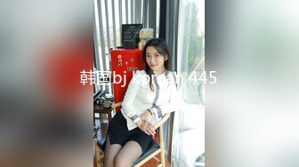  精瘦猛男网约性感红唇大胸美女，身材好颜值高，洗澡时迫不及待搞她，连操2次一直浪叫