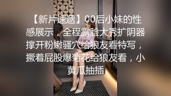 【新片速遞】长发御姐美少妇，真会玩厨房橱柜上吸个道具长屌自慰插穴，插插逼来又插嘴