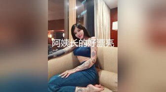 万达广场万达广场女厕蹲守长发清纯小妞