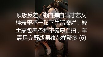  韵味十足骚女技师情趣旗袍全套服务，黑丝美腿按摩推背，撸屌交技术很棒