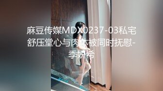 OnlyFans~顶级COSER【headshhot】炮击白虎骚穴~骑乘自慰~崩坏阿黑颜【439V】 (77)