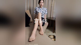 【OnlyFans】韵味美妇熟女 nanako_sexy 情趣自慰掰穴VIP订阅，把美妇的骚穴展现在你的眼前，两瓣阴唇和黑油发亮的阴毛 16