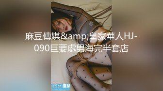 高挑御姐CD曼曼紫 伪街时候看路人的反应真的很有趣～女生：死死盯着你的沟，再瞥瞥腿，最后不屑地扭头…男生：神色慌张来回